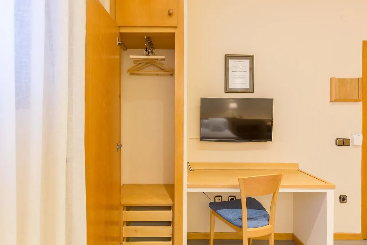 Aparthotel Apartamentos Dv Barcelona
